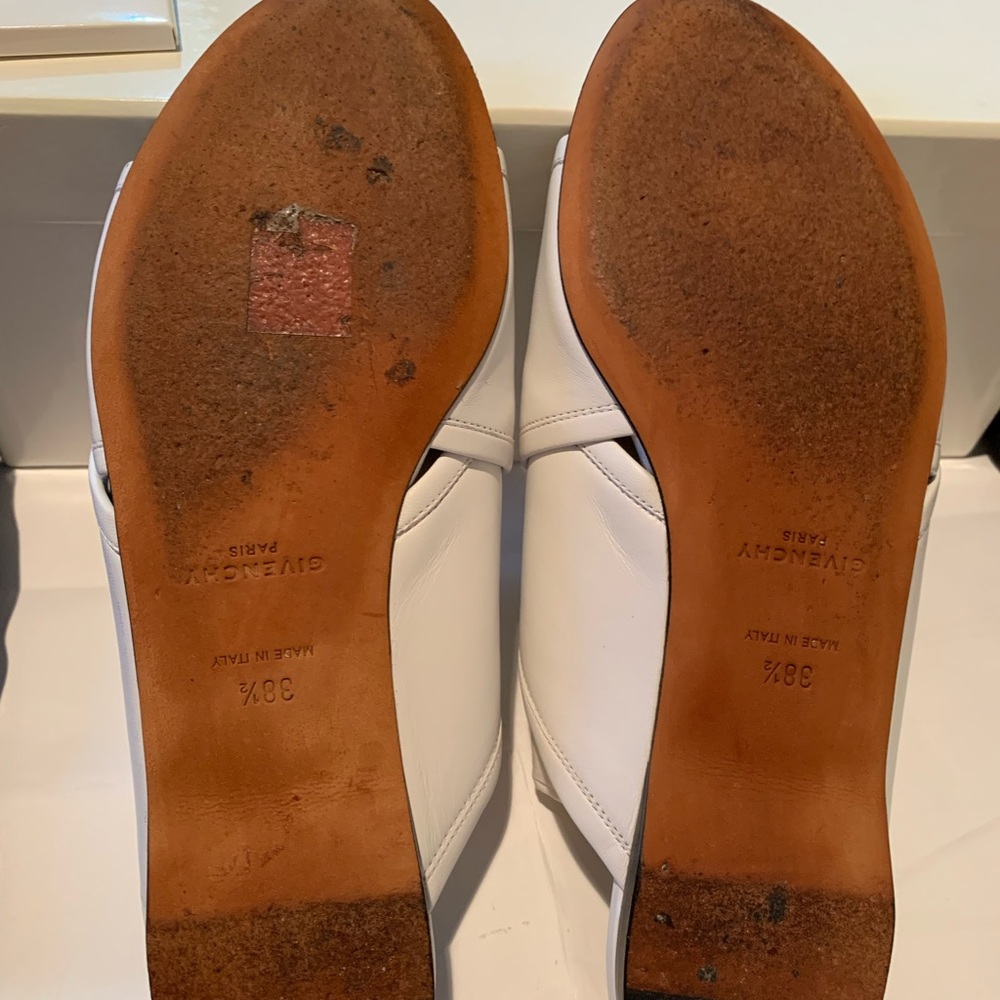 Givenchy Bite Leather Sandals - image 7